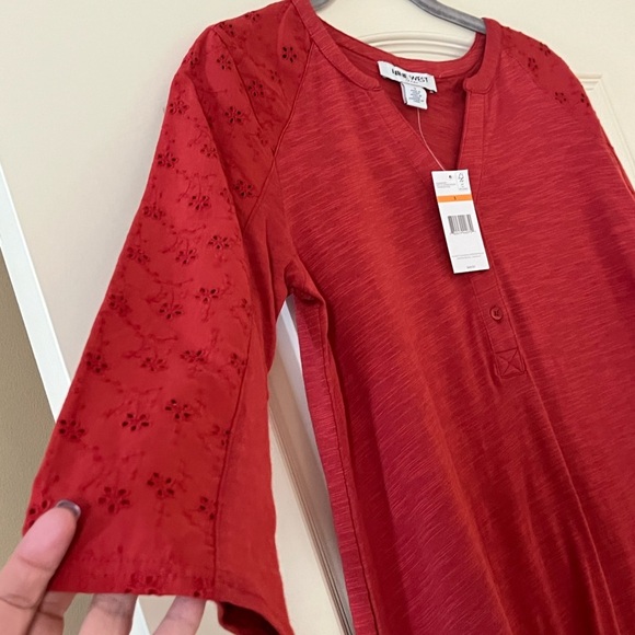 NWT Nine West Jeans brand Henley Style 3/4 Sleeve Women’s size Small - Picture 2 of 16